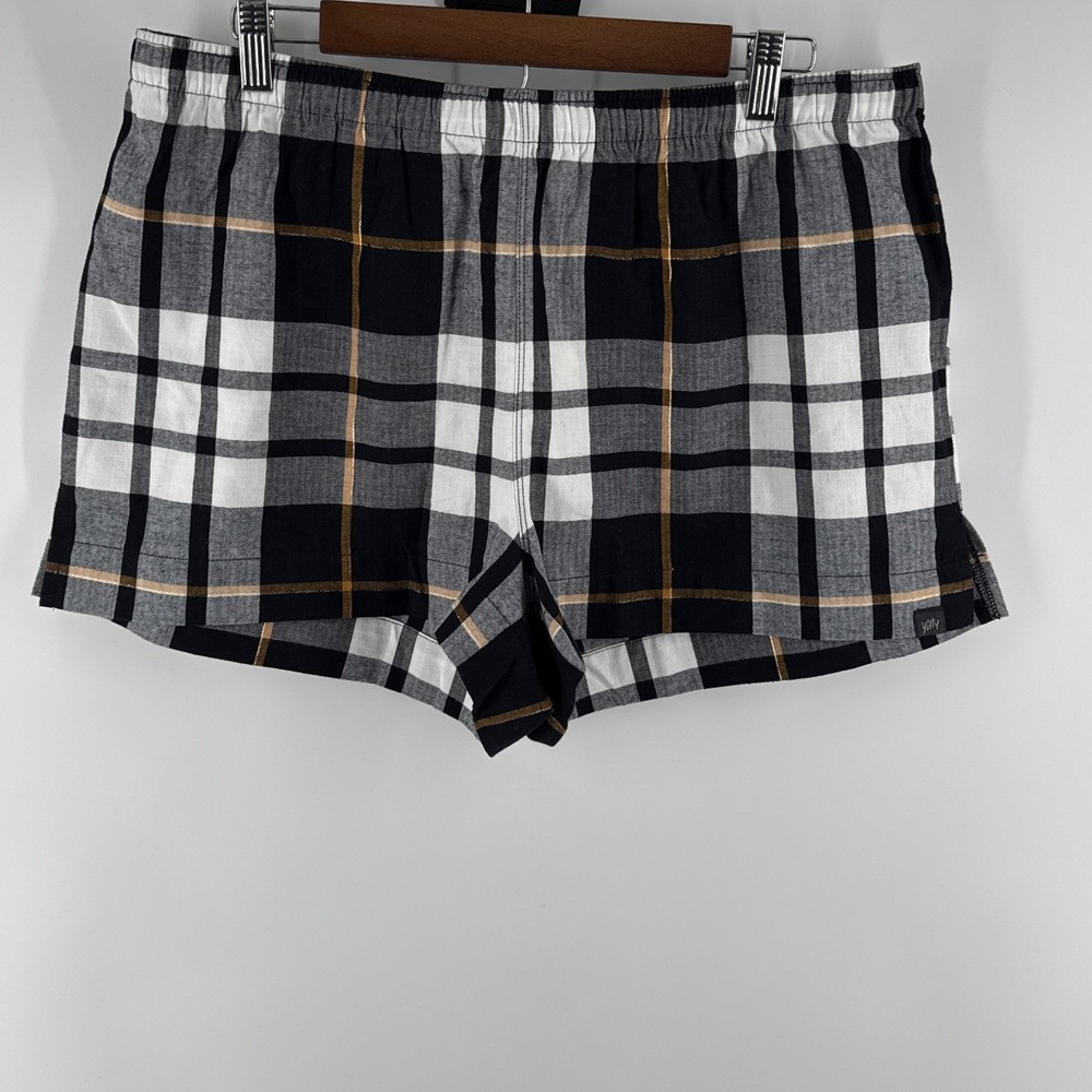 Yitty Dream Flannel Boxer Short Iconic Black Plaid Metallic Large NWT
